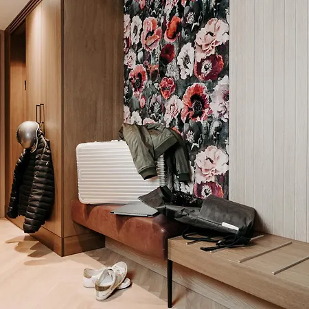 Hotel Zumoxn 4*